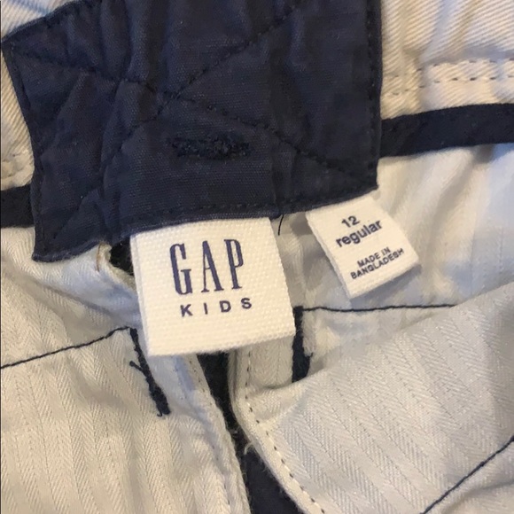 Cargo shorts - Picture 4 of 4